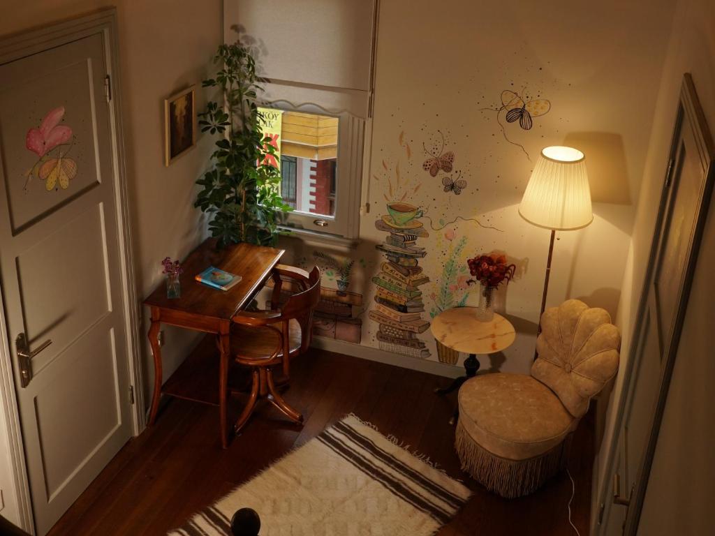 Tilas - Rooms in 19th Century Wooden Townhouse,Kadikoy - 7