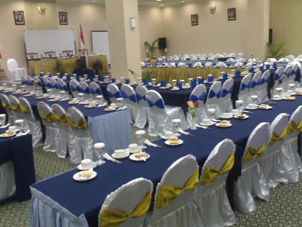 Restaurace v ubytování Puri Jaya Hotel