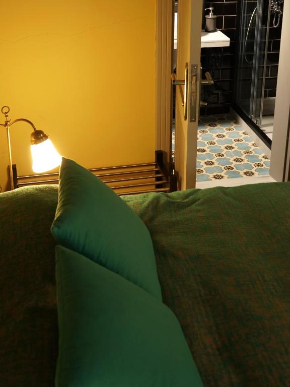 Tilas - Rooms in 19th Century Wooden Townhouse,Kadikoy - 5