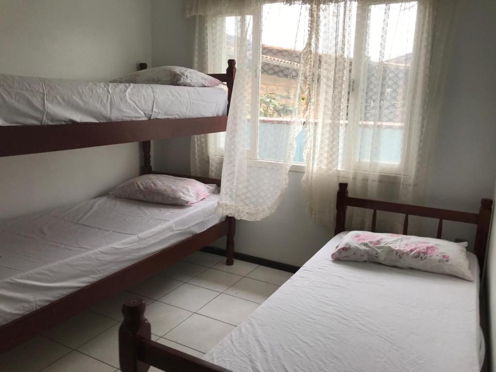  Casa Aconchegante no Centro de Barra Velha