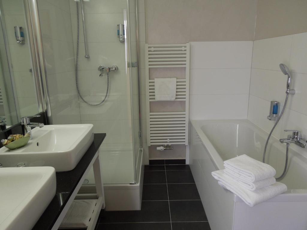 Koupelna v ubytování Hotel Mutiger Ritter