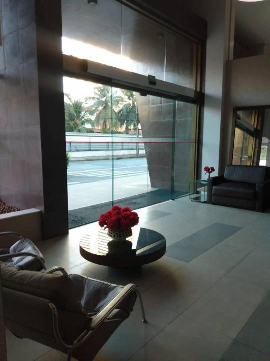  Salvador Business & Flat