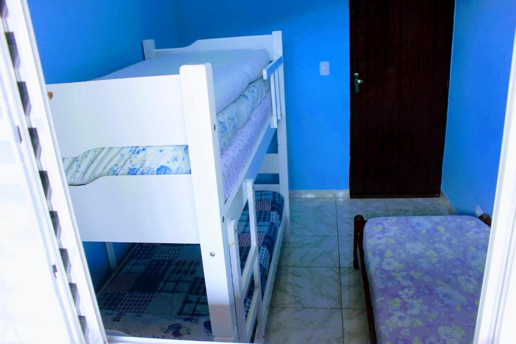  Casa com piscina no litoral norte