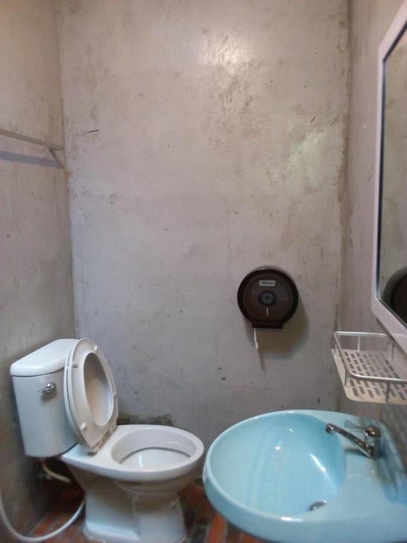 Koupelna v ubytování Malee Malee Guesthouse