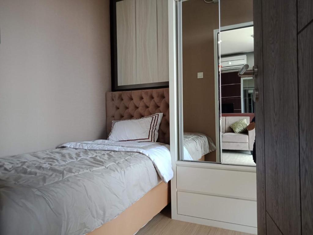 Apartment Taman Melati Surabaya by Havana Friends