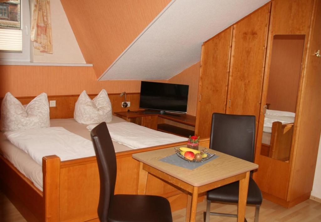 Postel nebo postele na pokoji v ubytování Haus Luise Weber