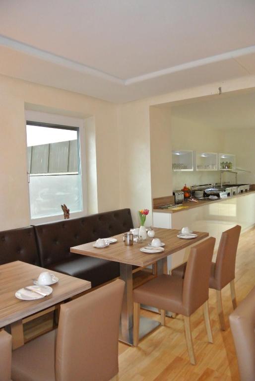 Nürnberger Trichter Family-Business Hotel Garni - Resim 21