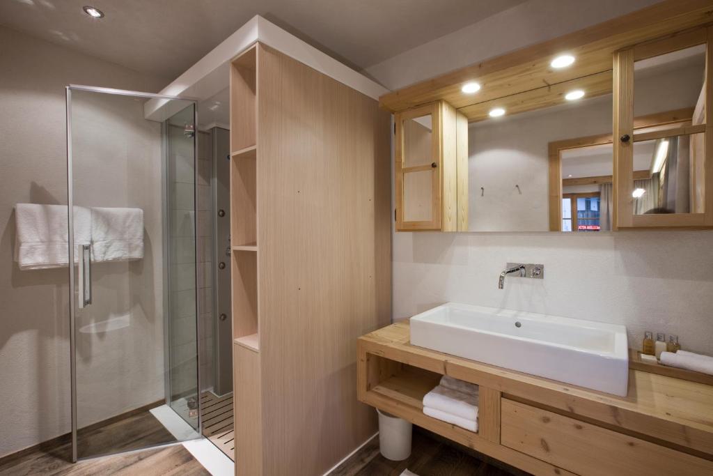 A bathroom at Chalet Corvara