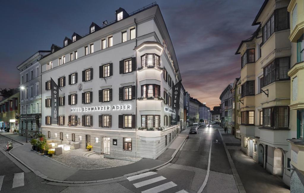 Schwarzer Adler Innsbruck, Juni 2020