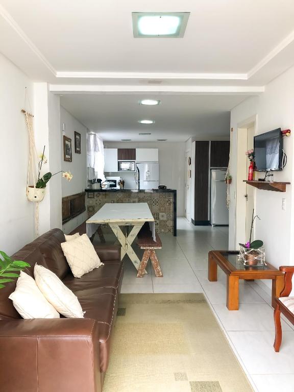  Casa 2 quadras da praia de Palmas