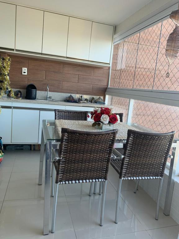  Apartamento em frente à Praia
