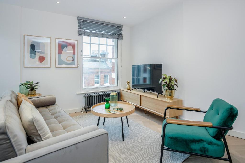 Kula London - Fitzrovia Newman St - Two-Bedroom Apartment