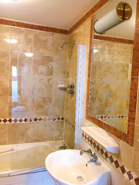 The Brompton Hotel - Resim 14