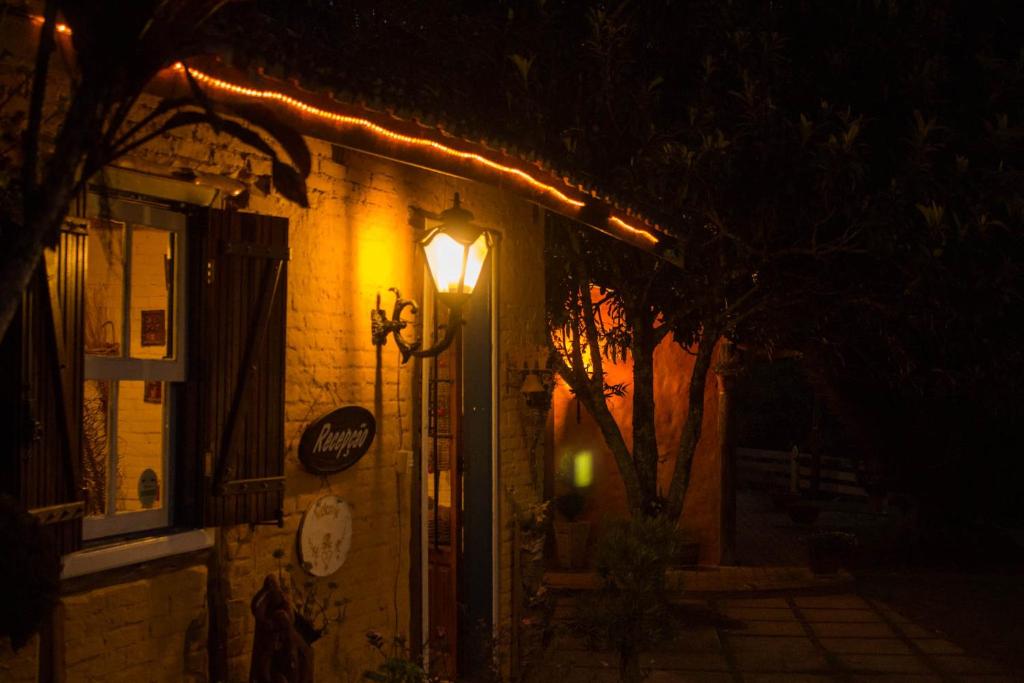  Pousada Villa Rhústica