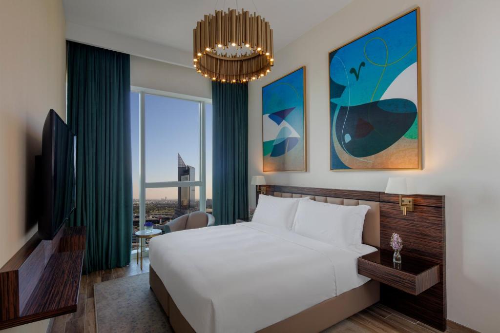 Avani Plus Palm View Dubai Hotel & Suites - Resim 37