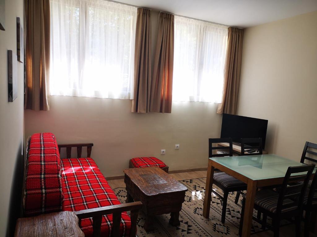 TV a/nebo společenská místnost v ubytování Apartments&Camping ZIP
