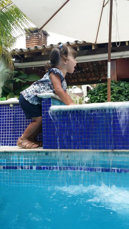  Residência Guarujá Praia Pernambuco Condomínio Fechado