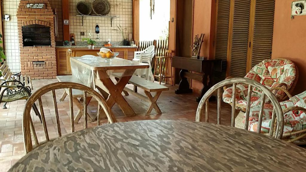  Residência Guarujá Praia Pernambuco Condomínio Fechado