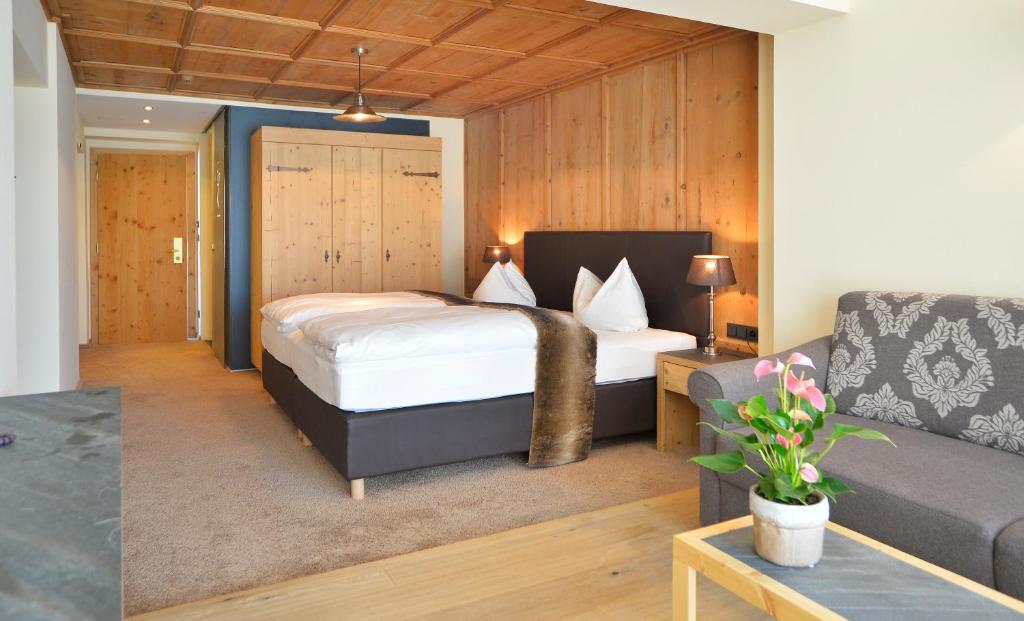 Een bed of bedden in een kamer bij Seefelds Bed & Breakfast