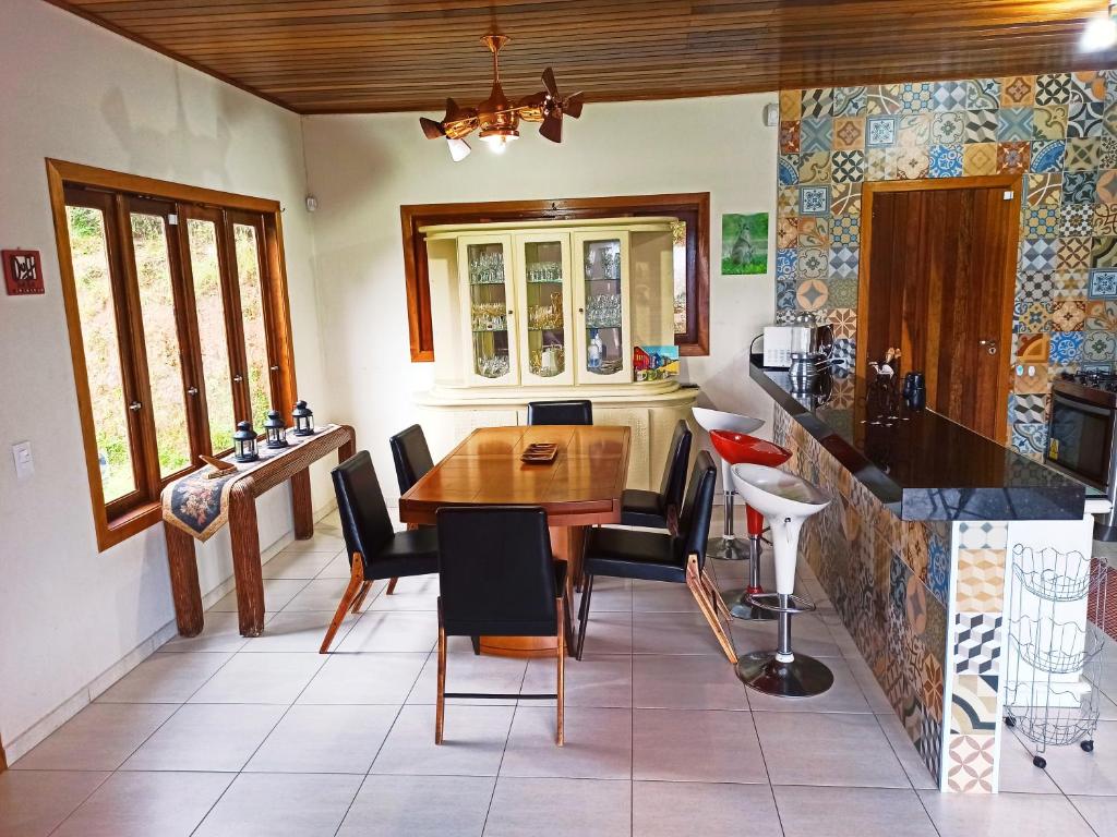  Casa completa para temporada em Campos do Jordão