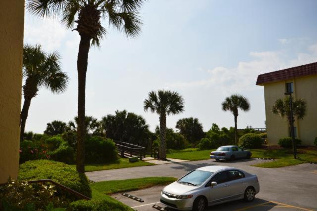 Φωτογραφία από το άλμπουμ του Unit 8112 - Ocean & Racquet Club σε Saint Augustine Beach