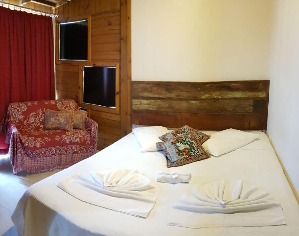  Thaiji Pousada e Parador