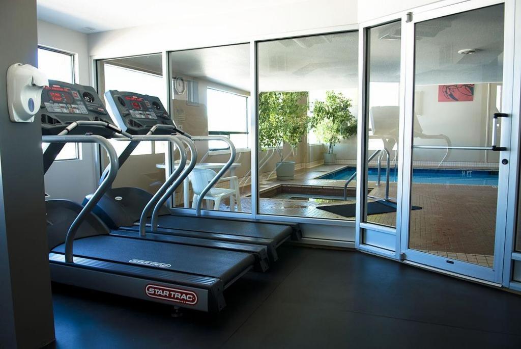 Fitness centrum a/nebo fitness zařízení v ubytování Ramada Plaza by Wyndham Prince George