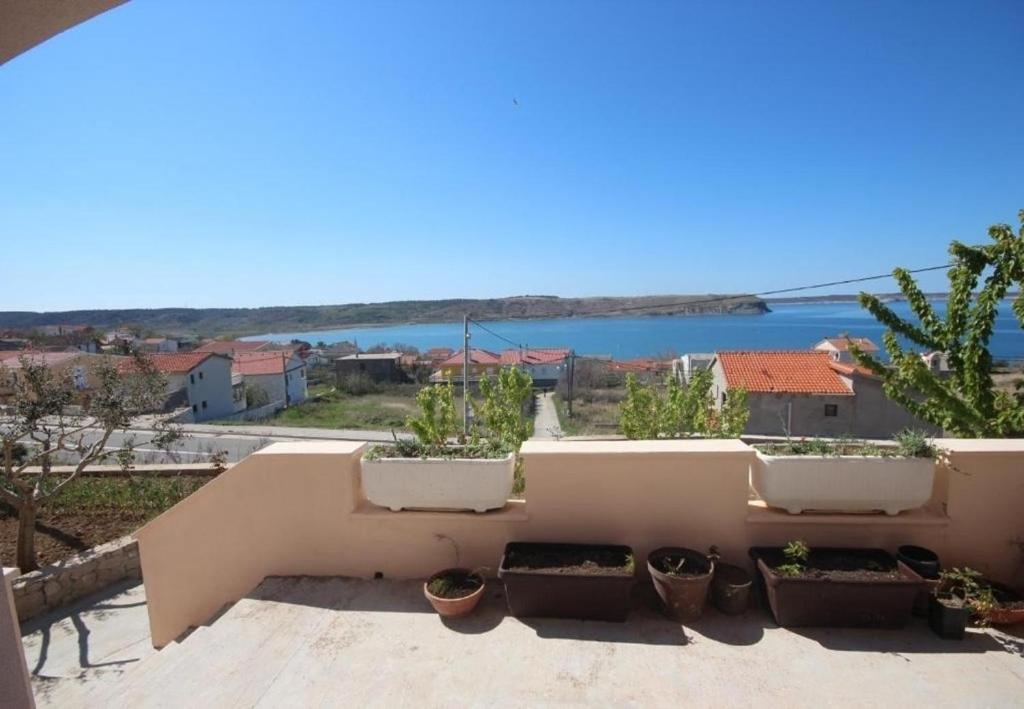 Foto da galeria de Apartments Andrija - amazing view em Rtina