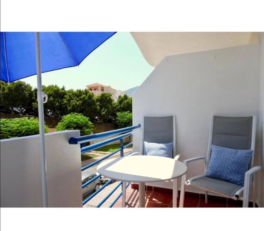 A balcony or terrace at Apartamento Benalmádena Costa