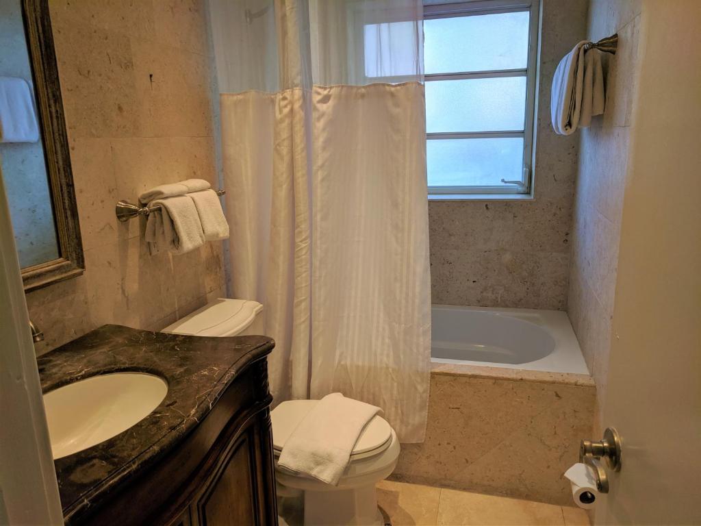 Koupelna v ubytování Manhattan Tower Apartment Hotel