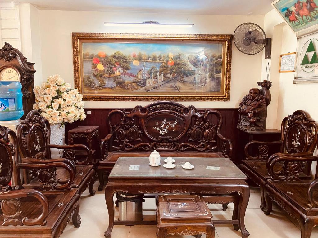 Posezení v ubytování Thang Long Hotel