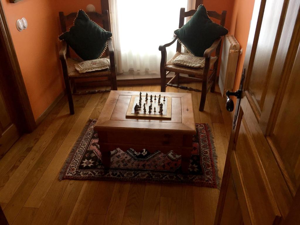 Fotografie z fotogalerie ubytování Spacious house in Navarredonda, mountain view v destinaci Navarredonda de Gredos