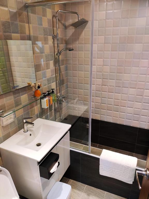 Sugar 5 - Quadruple Room With Bath