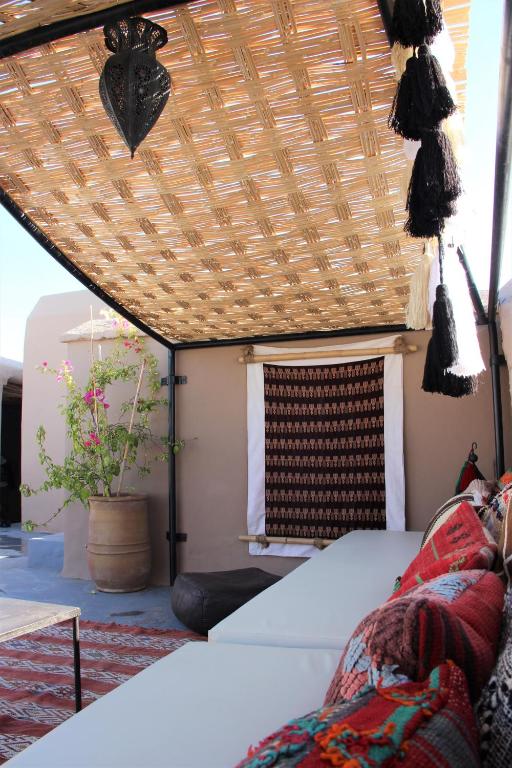 Balkón nebo terasa v ubytování Riad El Ouarda