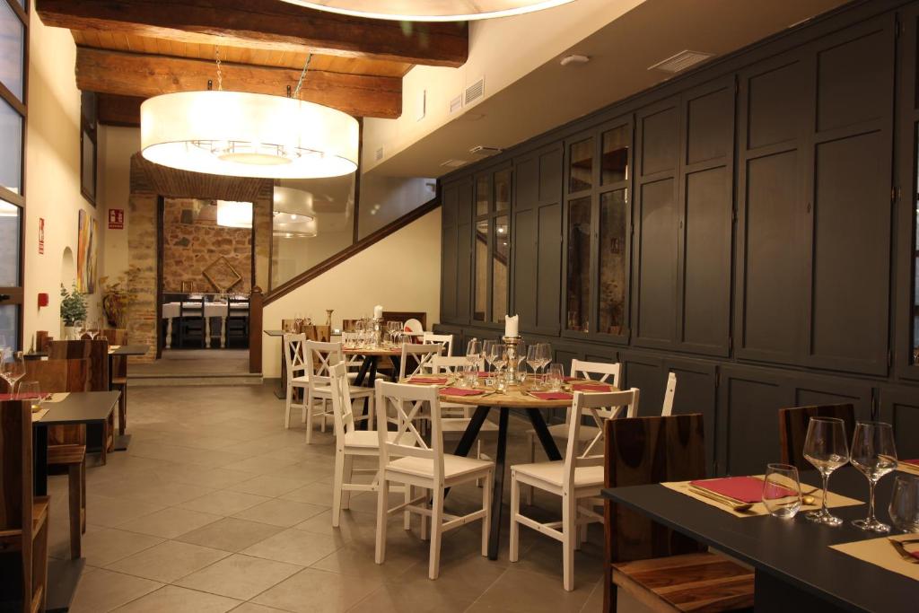 Restaurace v ubytování Palacio La Floresta
