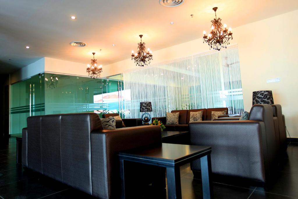 Posezení v ubytování Merdeka Suites Hotel