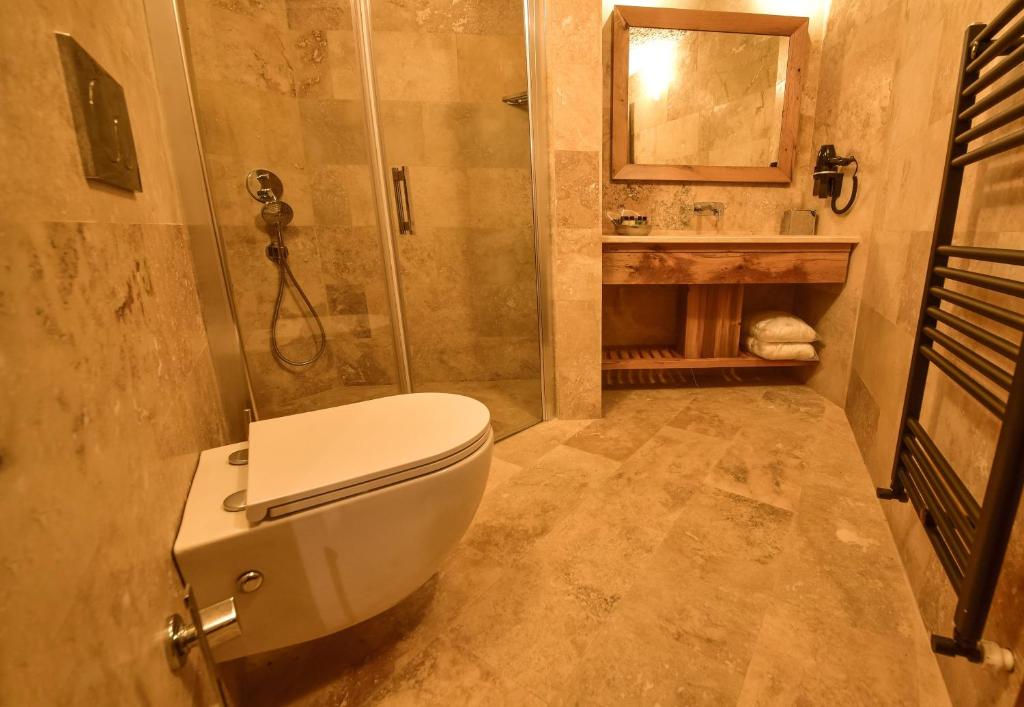 Luvi Cave Hotel - 10