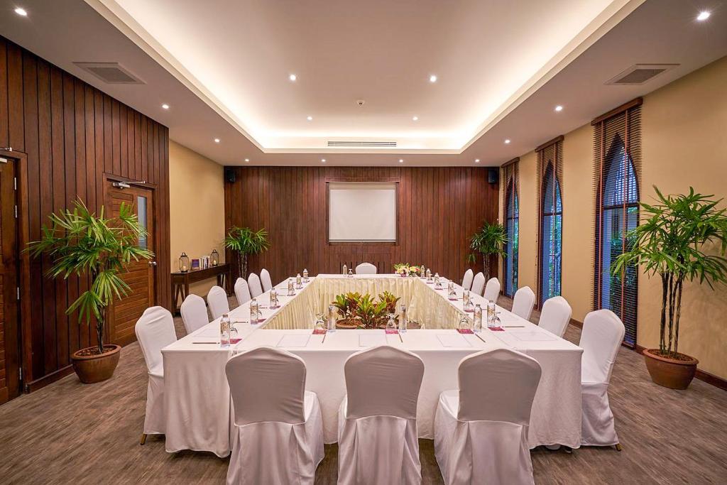 Konferenční prostory v ubytování Khanom Beach Resort And Spa