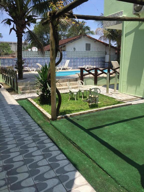  Casa de villagio com piscina- 70 metros da praia
