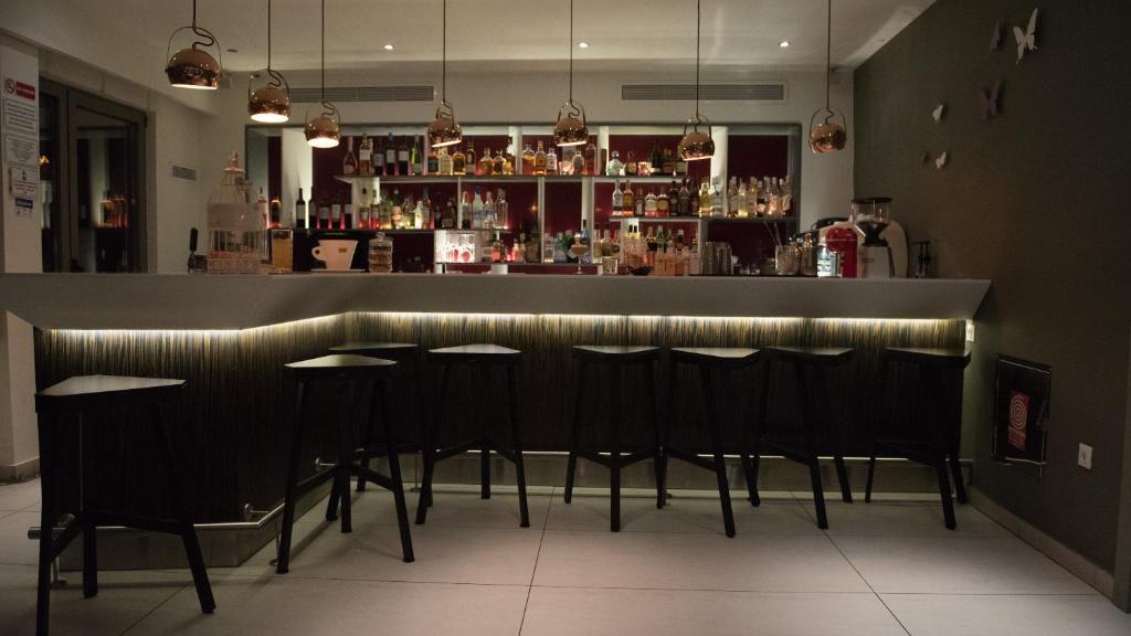 Lounge nebo bar v ubytování Hara Hotel
