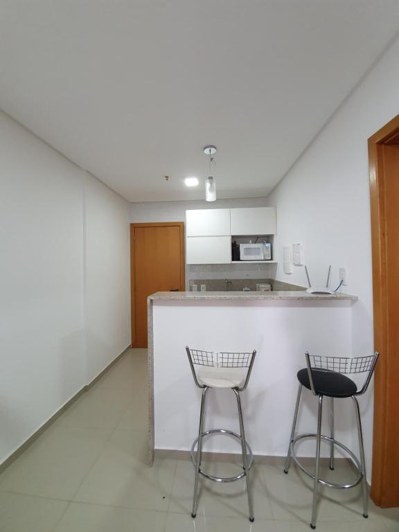  Flat com ótima localização a 500 m do Flamboyant