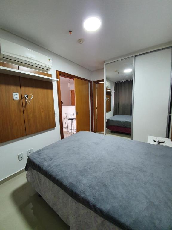  Flat com ótima localização a 500 m do Flamboyant