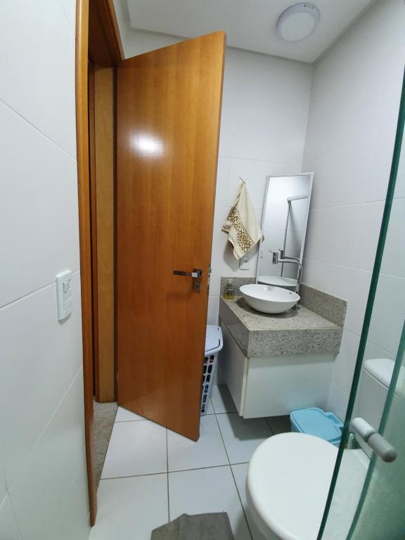  Flat com ótima localização a 500 m do Flamboyant