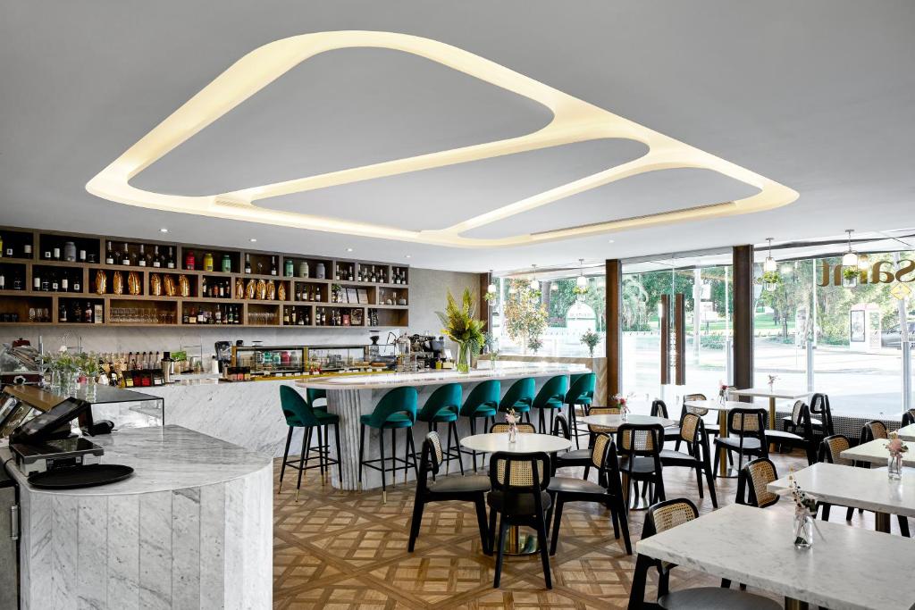 Crowne Plaza Sydney Burwood by IHG - Resim 36