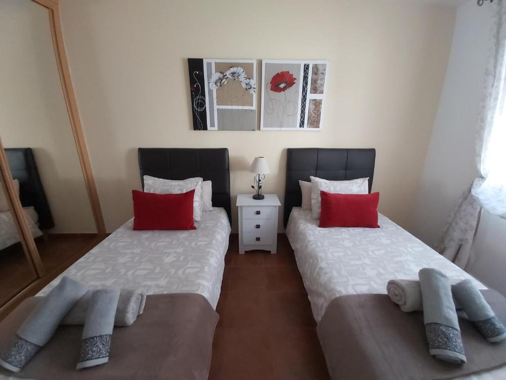 Postel nebo postele na pokoji v ubytování Villa Thais, private heated pool, ideal for your holidays in Caleta de Fuste