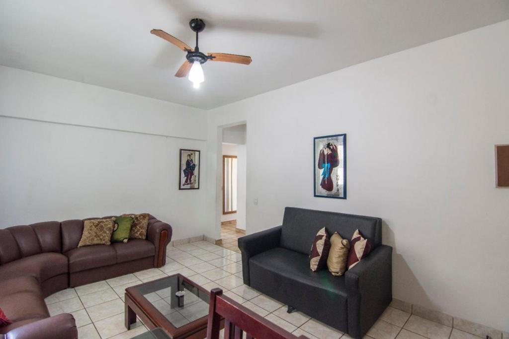  Apto Jóia 3 dormitórios - Frente para o mar - Praia Grande