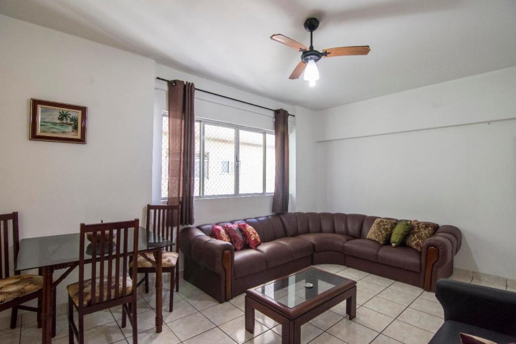  Apto Jóia 3 dormitórios - Frente para o mar - Praia Grande