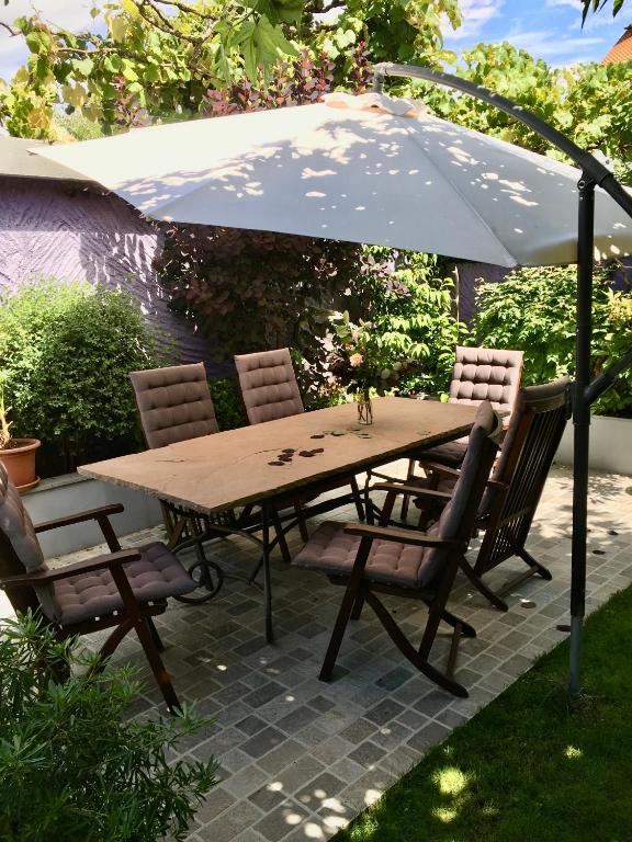 Zahrada ubytování Les 3 Coeurs - Chambres chez charmants habitants