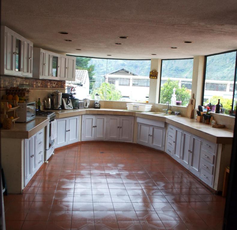 Kuchyň nebo kuchyňský kout v ubytování Hostal Monte Carmelo