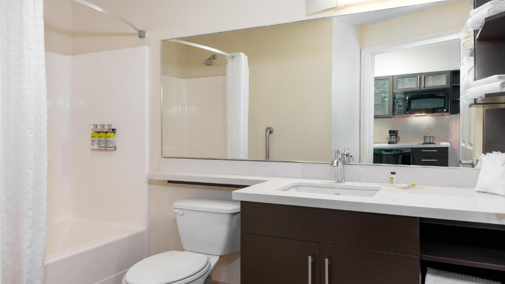 Candlewood Suites Athens, an IHG Hotel - Two Queen Studio - Niet -roken